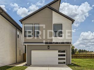 33170 Willow Heights Ln, Magnolia, TX 77354
