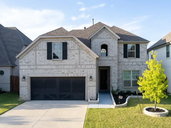 2656 Stadium View Dr, Fort Worth, TX 76118