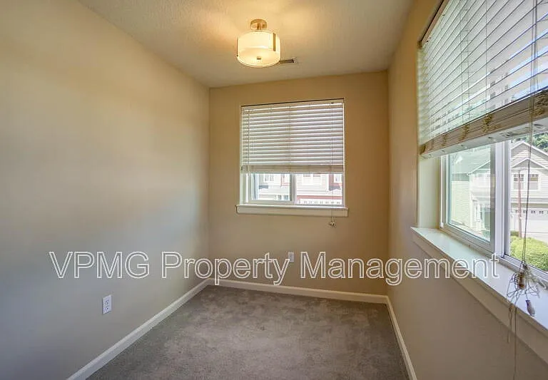 4013 NE 89th Way — Photo 18