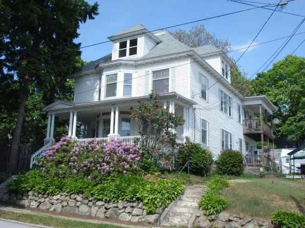 565 Beacon St #2, Manchester, NH 03104