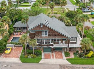 1296 Beach Ave, Atlantic Beach, FL 32233
