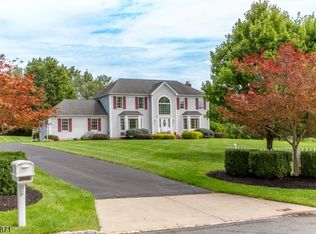 25 Farmhouse Rd, Alexandria Twp., NJ 08848