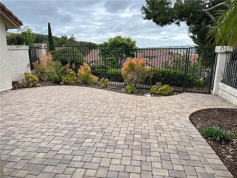 27377 Paseo Laguna — Photo 13