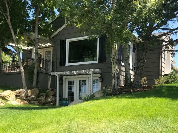 1785 E Southwoodside Dr, Holladay, UT 84124