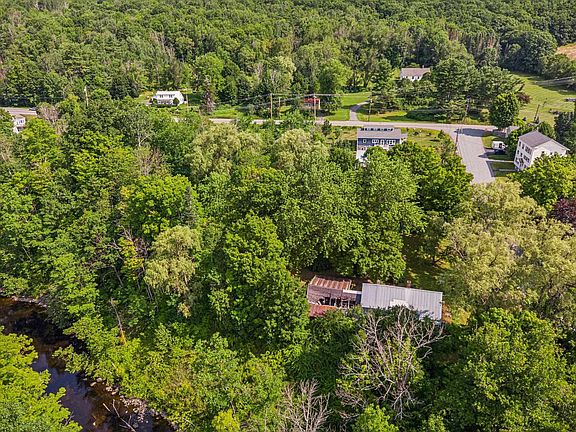 4th image of 15 Payne Road