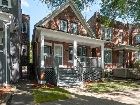 7017 S Calumet Ave, Chicago, IL 60637