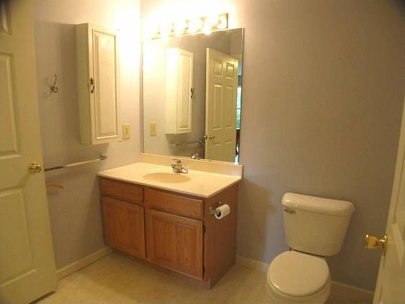 Main Bath