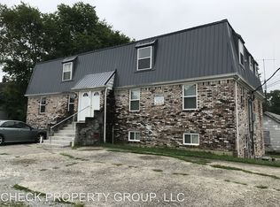202 Hardin St APT 1, Taylorsville, KY 40071