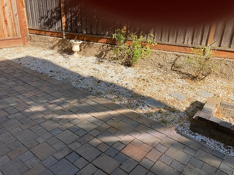 421 Constantine Ct — Photo 9