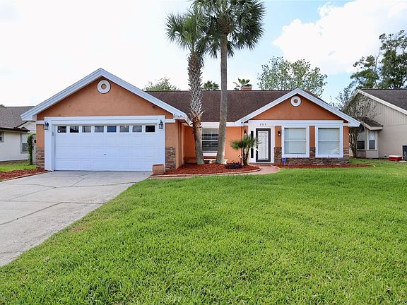 4th image of 2525 Dovetail Dr