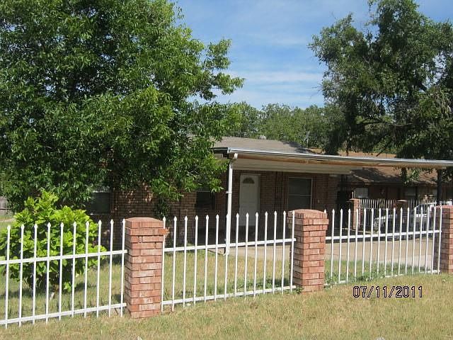 1st image of 2901 Lulu St