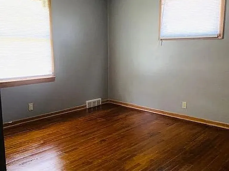 6205 Ogden St — Photo 6