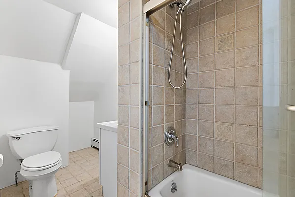 Rented by Hetherman Real Estate LLC | media 33