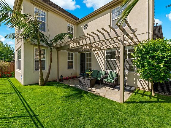 4th image of 4142 Sheffield Way