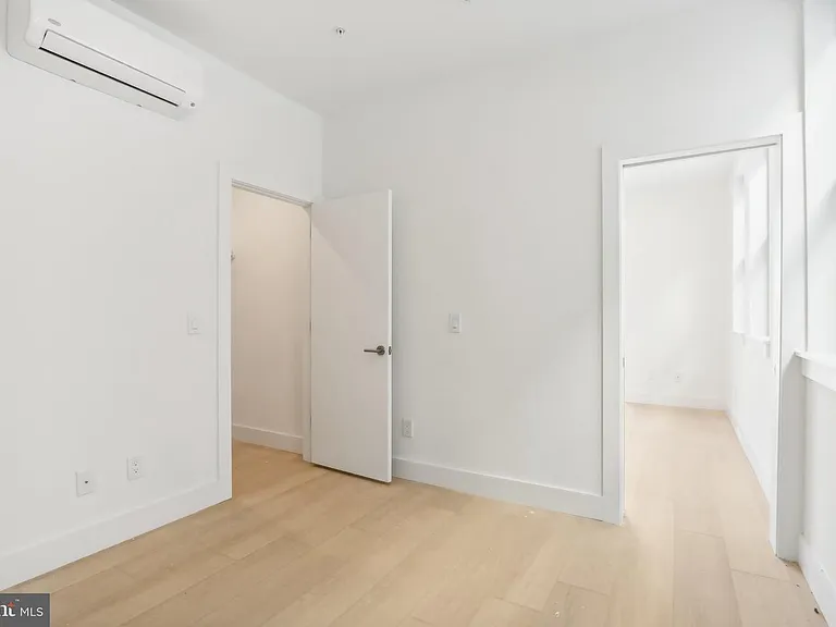 2406 Frankford Ave #10 — Photo 17