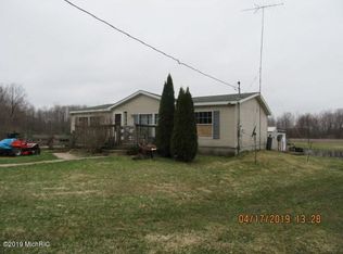 3867 200th Ave, Morley, MI 49336