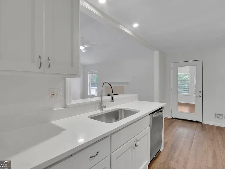 1145 Brook Meadow Ct — Photo 13