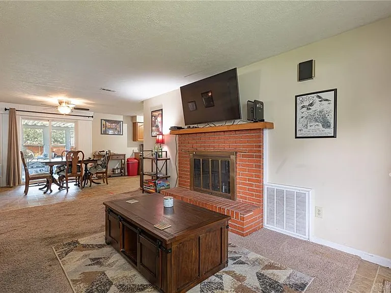 407 Heather St #2 — Photo 2