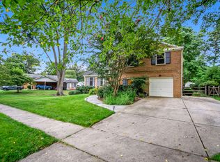 6902 Tilden Ln, Rockville, MD 20852