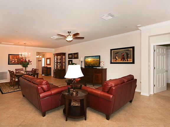 3rd image of 28569 Guinivere Way
