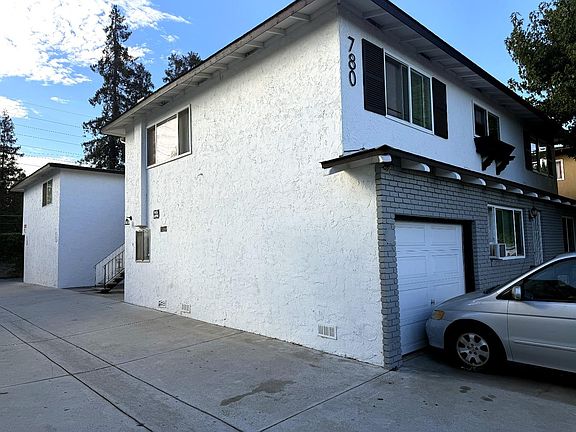3rd image of Deland Sanjose