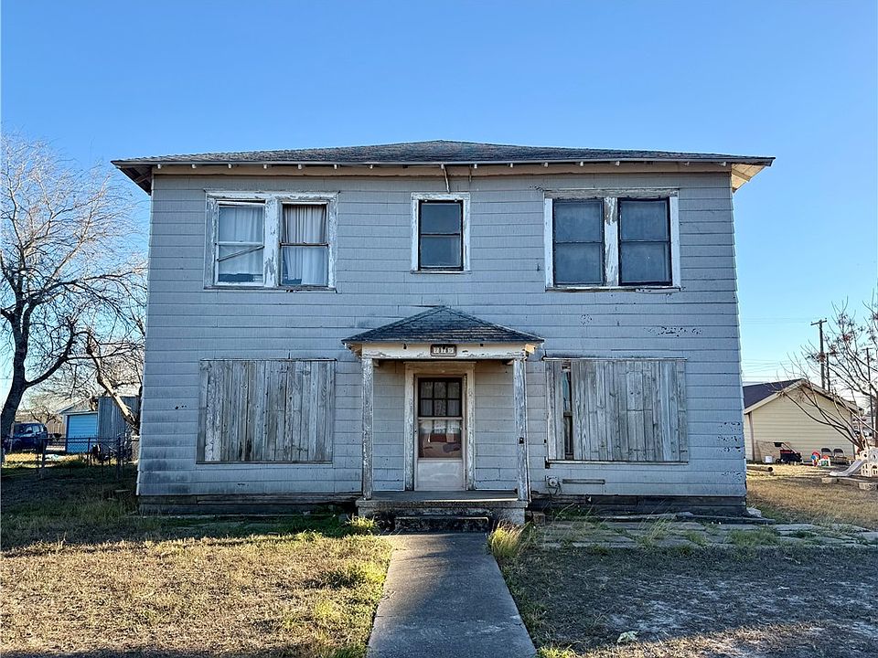 1st image of 719 W Kleberg Ave