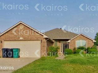 2413 Beaver Bend Ln, Yukon, OK 73099