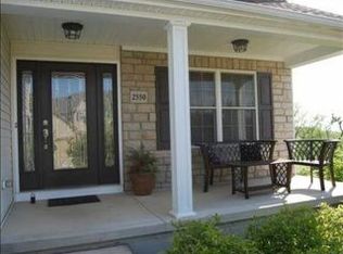 2550 Pleasant Crest Ct, Newark, OH 43055