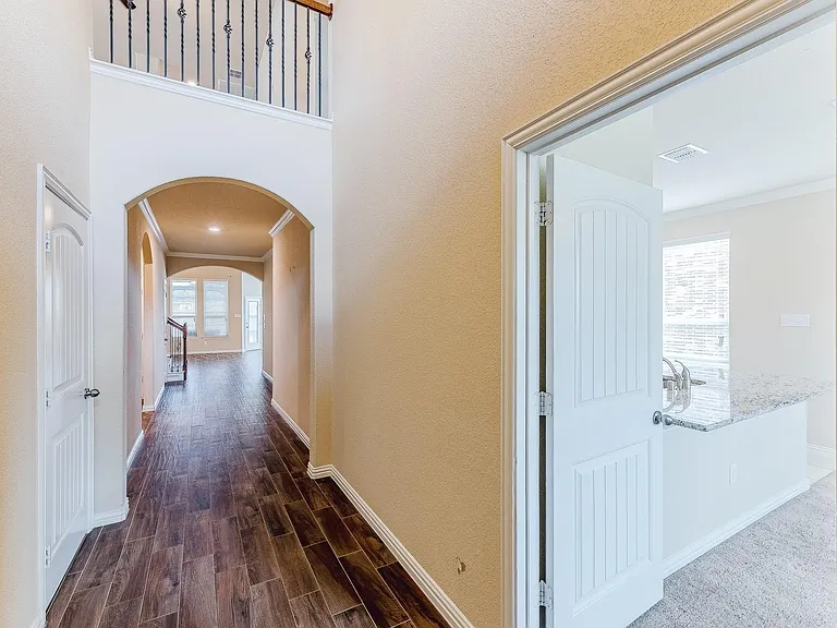 4713 Lake Cove Way — Photo 24