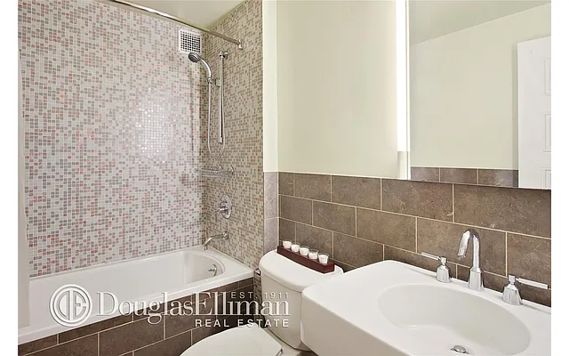 Sold by Douglas Elliman | media 22