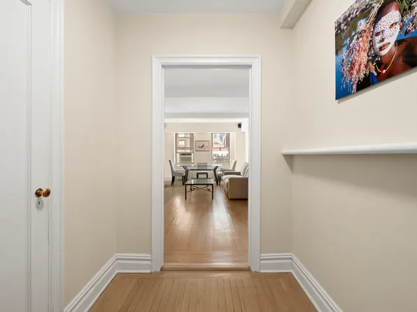 434 East 52nd Street 10F image 1 of 11