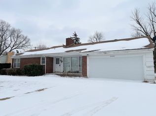 17 E 28th Ave, Hutchinson, KS 67502