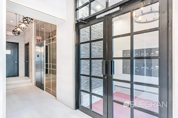 Rented by Elegran | media 12