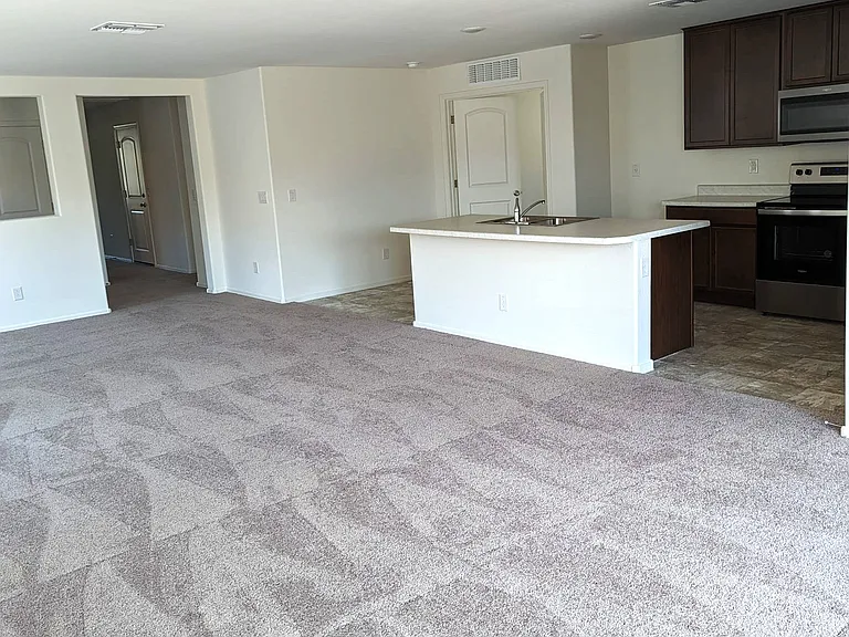 1355 W Pinkley Way — Photo 13