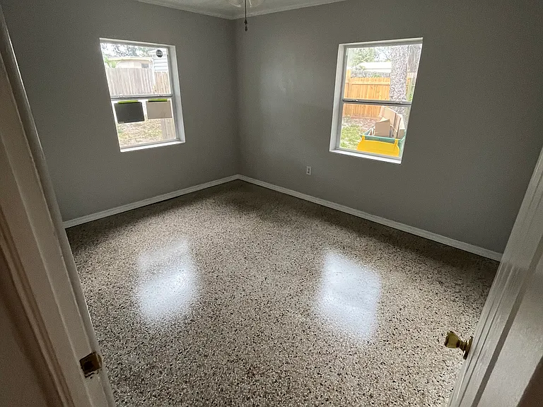 1817 Guava Ave #1817 — Photo 3