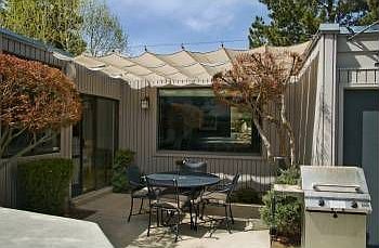3rd image of 3606 E Summerhill Dr