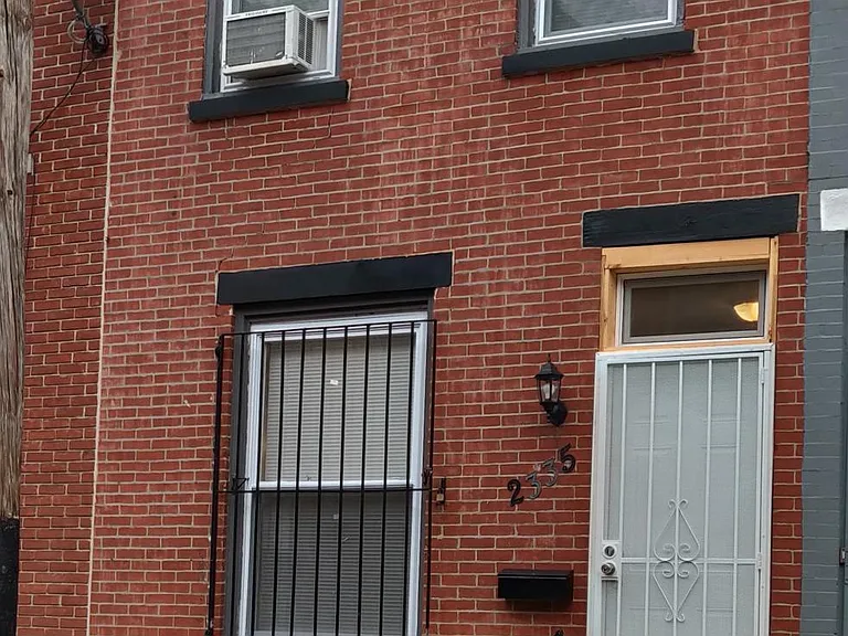 2335 N Opal St — Photo 16