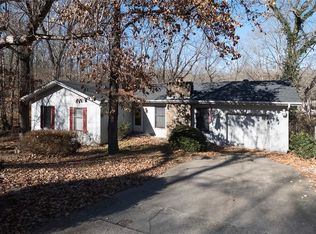 3 Whitwick Ln, Bella Vista, AR 72715