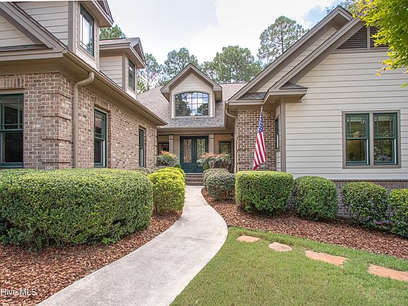 2nd image of 15 Kilbride Drive
