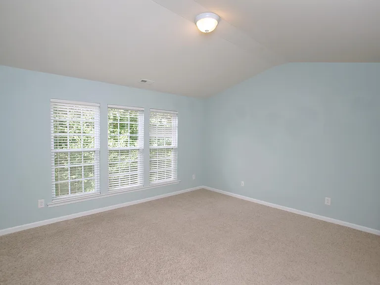 2105 Corwith Dr #1 — Photo 12