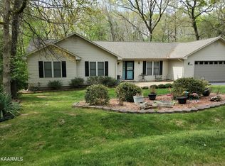 130 Dalefield Loop, Crossville, TN 38558