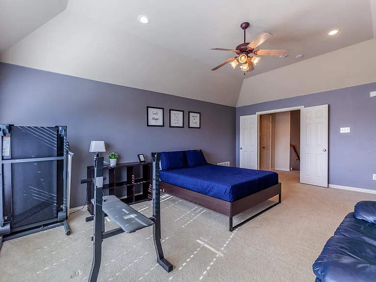920 Fannin Dr — Photo 28