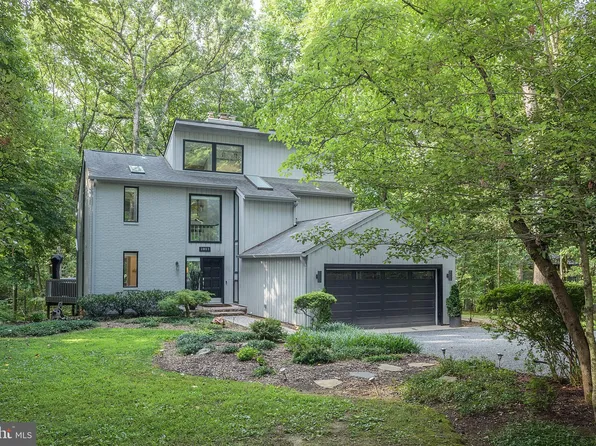 2803 Clove Ln, Edgewater, MD 21037