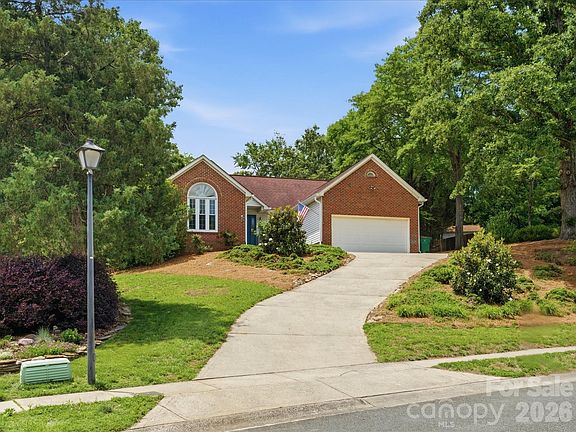 3rd image of 10314 Rougemont Ln