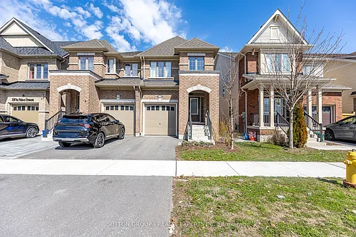 130 Ice Palace Cres Photo 1