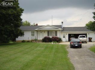 10546 Hill Rd, Swartz Creek, MI 48473
