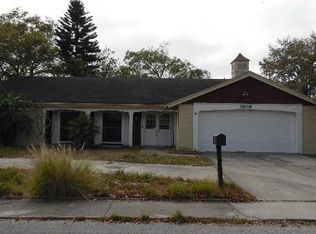 3609 Landale Dr, Holiday, FL 34691