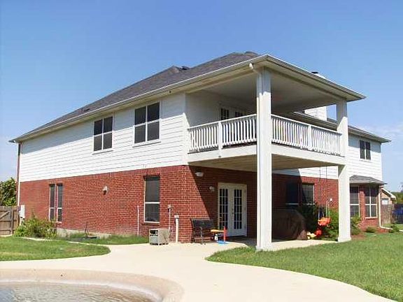Covered Deck & Patio  