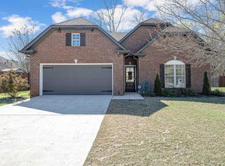 400 Sweet Leaf Ln, Maylene, AL 35114