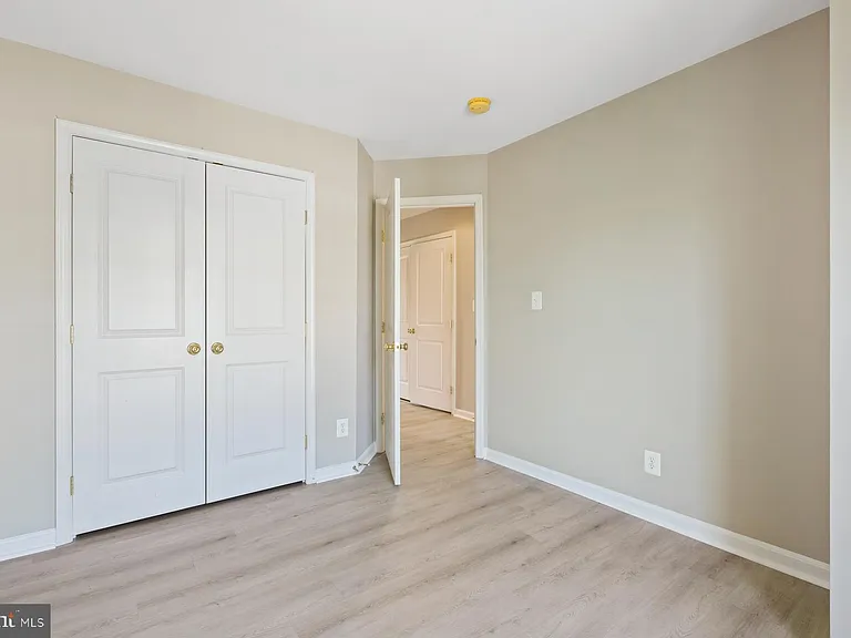 9147 Ribbon Falls Loop — Photo 36